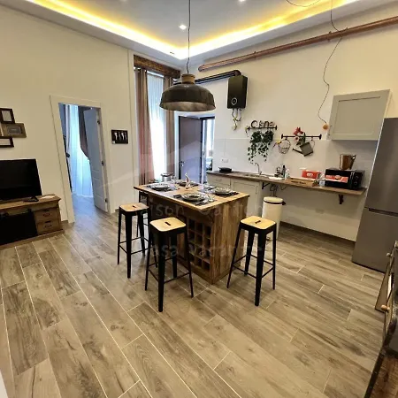 Maison Cantone Apartament Neapol